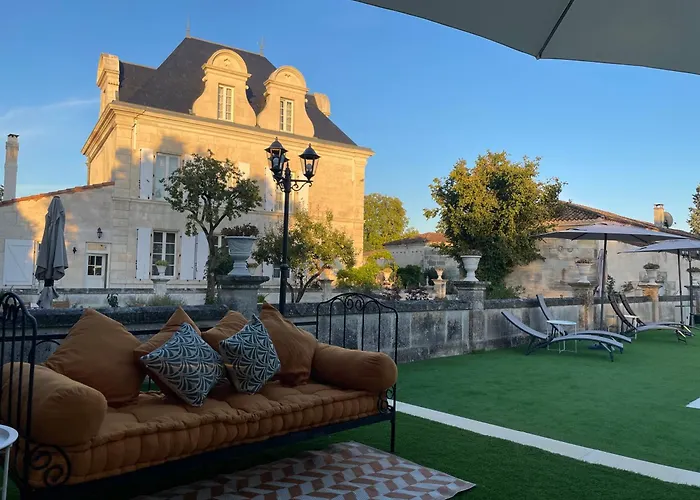 Le Grand Berger D'hotes Alojamento de Acomodação e Pequeno-almoço 4*